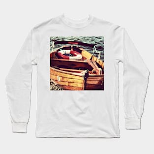 Lake District: rowing boat Long Sleeve T-Shirt